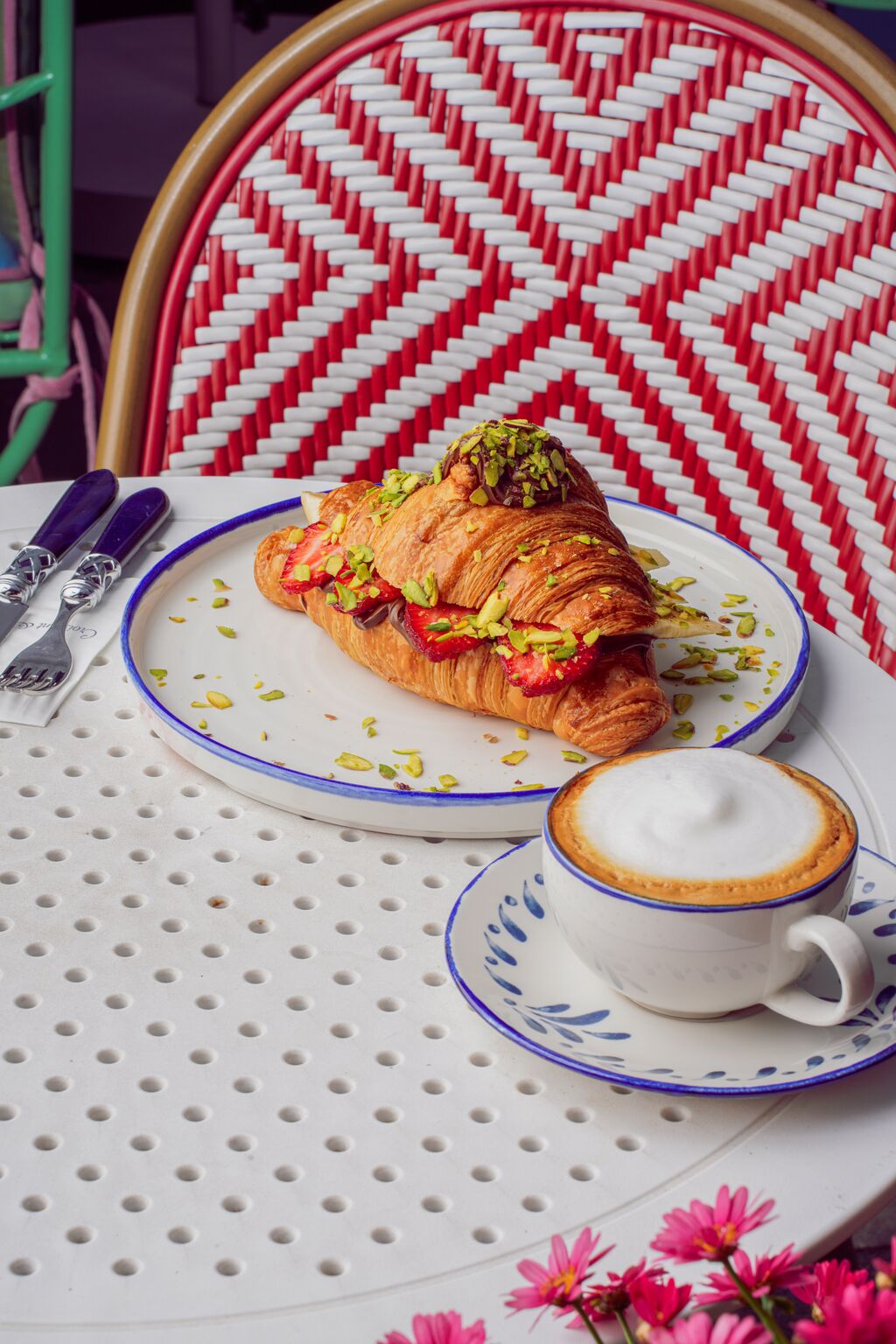 Croissant & Co