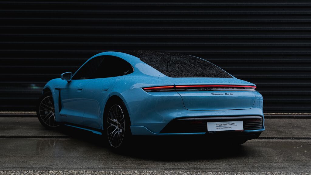 Porsche Taycan