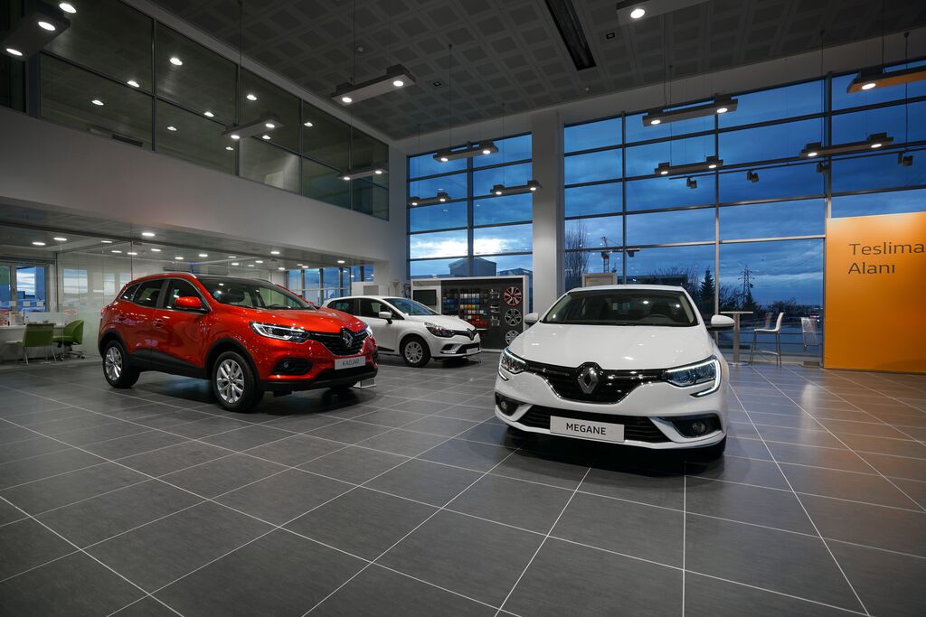 Renault — 1